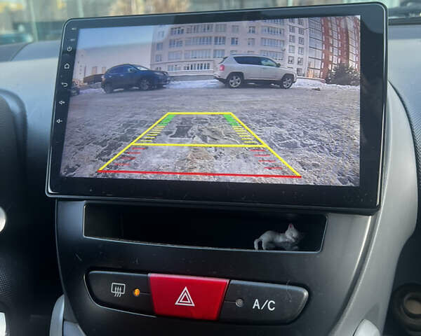 Белый Ситроен С1, объемом двигателя 0.98 л и пробегом 110 тыс. км за 5400 $, фото 18 на Automoto.ua