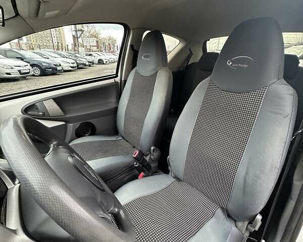 Сітроен С1 2011 у Буче на Automoto.ua Білий Сітроен С1, об'ємом двигуна 1 л та пробігом 159 тис. км за 4999 $, фото 13 на Automoto.ua