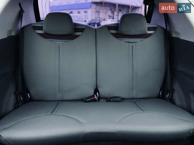 Белый Ситроен С1, объемом двигателя 1 л и пробегом 103 тыс. км за 5400 $, фото 24 на Automoto.ua