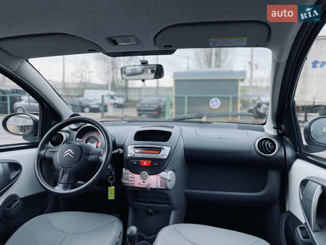 Белый Ситроен С1, объемом двигателя 1 л и пробегом 103 тыс. км за 5400 $, фото 22 на Automoto.ua