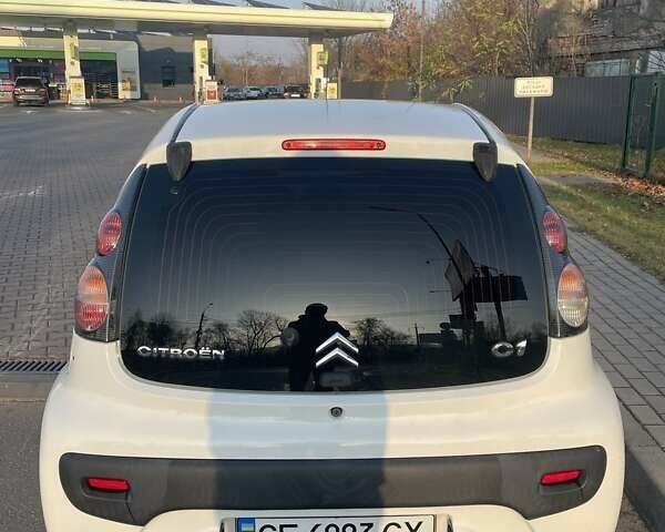 Білий Сітроен С1, об'ємом двигуна 1 л та пробігом 160 тис. км за 4599 $, фото 5 на Automoto.ua