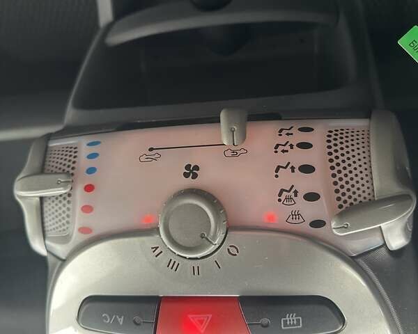 Сітроен С1 2011 у Буче на Automoto.ua Білий Сітроен С1, об'ємом двигуна 1 л та пробігом 159 тис. км за 4999 $, фото 24 на Automoto.ua