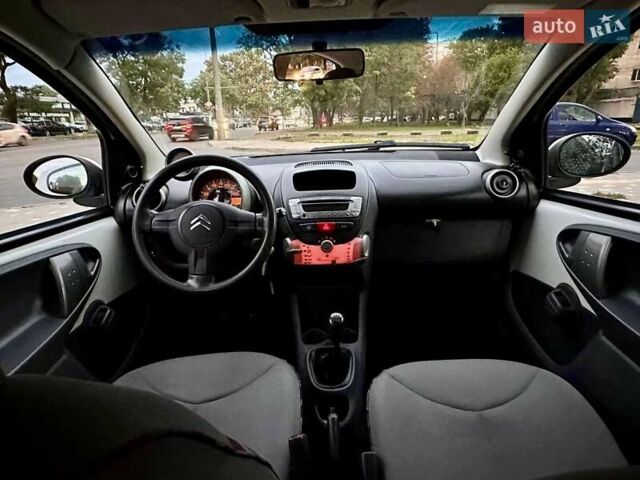 Белый Ситроен С1, объемом двигателя 1 л и пробегом 169 тыс. км за 3999 $, фото 50 на Automoto.ua