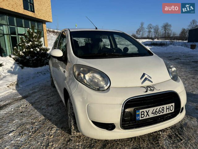 Белый Ситроен С1, объемом двигателя 0.98 л и пробегом 110 тыс. км за 5400 $, фото 4 на Automoto.ua