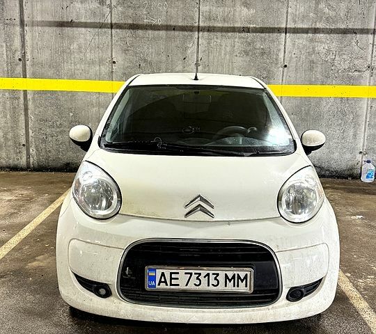 Білий Сітроен С1, об'ємом двигуна 1 л та пробігом 150 тис. км за 5100 $, фото 6 на Automoto.ua