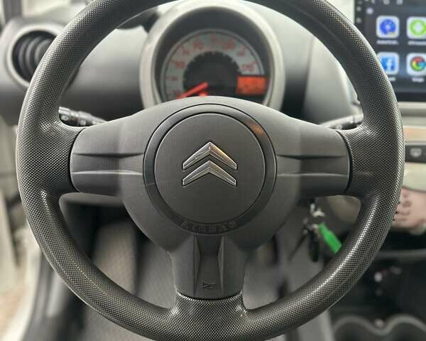 Сітроен С1 2011 у Буче на Automoto.ua Білий Сітроен С1, об'ємом двигуна 1 л та пробігом 159 тис. км за 4999 $, фото 28 на Automoto.ua