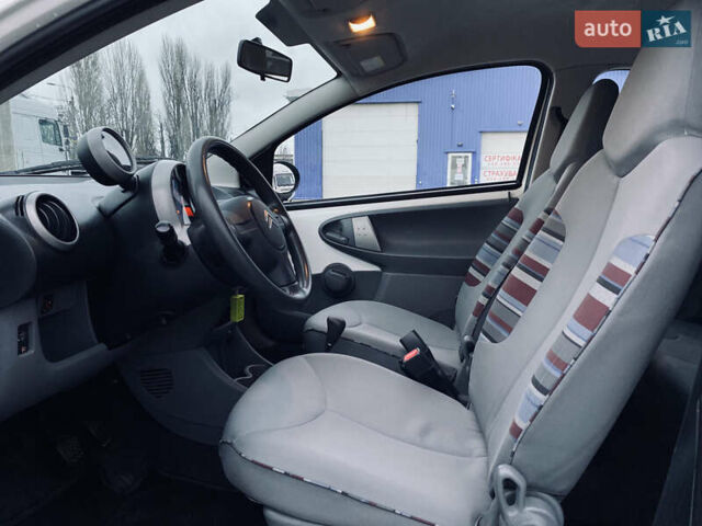 Белый Ситроен С1, объемом двигателя 1 л и пробегом 103 тыс. км за 5400 $, фото 11 на Automoto.ua