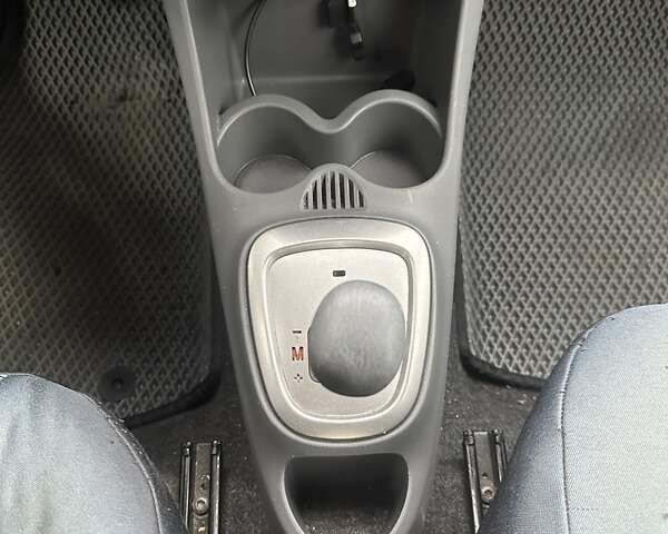 Сітроен С1 2011 у Буче на Automoto.ua Білий Сітроен С1, об'ємом двигуна 1 л та пробігом 159 тис. км за 4999 $, фото 26 на Automoto.ua