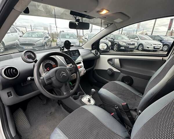 Сітроен С1 2011 у Буче на Automoto.ua Білий Сітроен С1, об'ємом двигуна 1 л та пробігом 159 тис. км за 4999 $, фото 14 на Automoto.ua