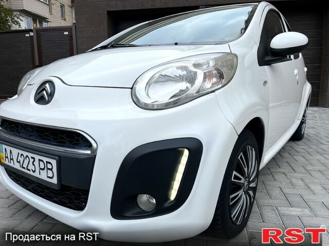 Белый Ситроен С1, объемом двигателя 1 л и пробегом 117 тыс. км за 5700 $, фото 3 на Automoto.ua