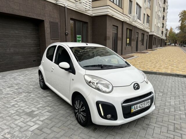Білий Сітроен С1, об'ємом двигуна 1 л та пробігом 117 тис. км за 5700 $, фото 1 на Automoto.ua