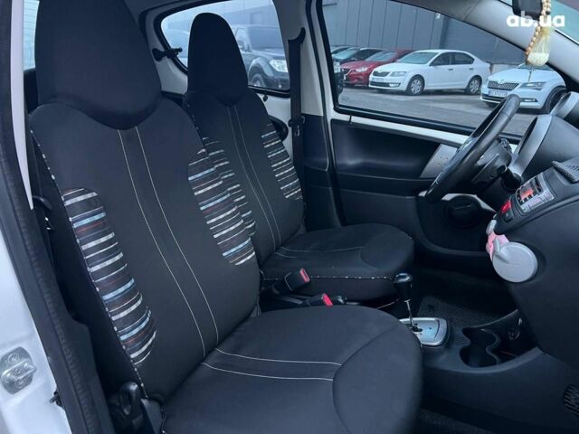 Белый Ситроен С1, объемом двигателя 1 л и пробегом 163 тыс. км за 5690 $, фото 30 на Automoto.ua