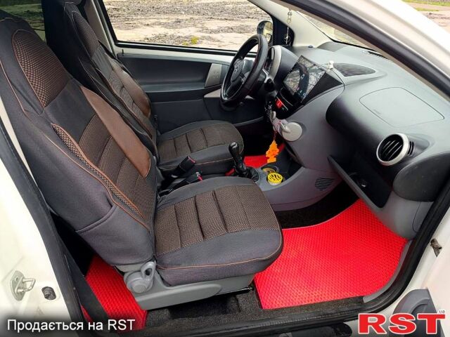 Белый Ситроен С1, объемом двигателя 1 л и пробегом 85 тыс. км за 5400 $, фото 8 на Automoto.ua