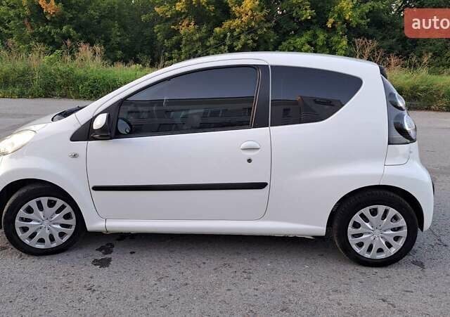 Білий Сітроен С1, об'ємом двигуна 1 л та пробігом 157 тис. км за 6000 $, фото 8 на Automoto.ua