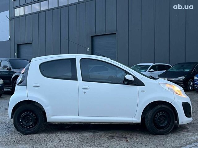 Белый Ситроен С1, объемом двигателя 1 л и пробегом 163 тыс. км за 5690 $, фото 10 на Automoto.ua