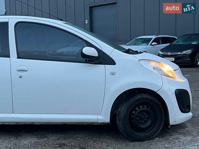 Белый Ситроен С1, объемом двигателя 1 л и пробегом 163 тыс. км за 5690 $, фото 11 на Automoto.ua