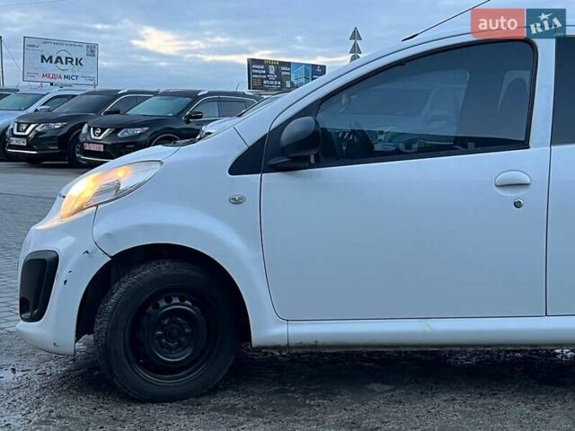 Белый Ситроен С1, объемом двигателя 1 л и пробегом 163 тыс. км за 5690 $, фото 3 на Automoto.ua