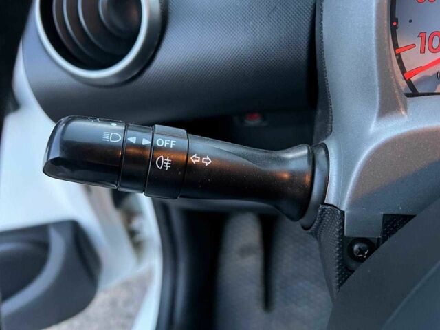 Белый Ситроен С1, объемом двигателя 1 л и пробегом 163 тыс. км за 5690 $, фото 20 на Automoto.ua