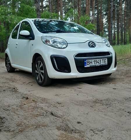 Белый Ситроен С1, объемом двигателя 1 л и пробегом 89 тыс. км за 6300 $, фото 1 на Automoto.ua