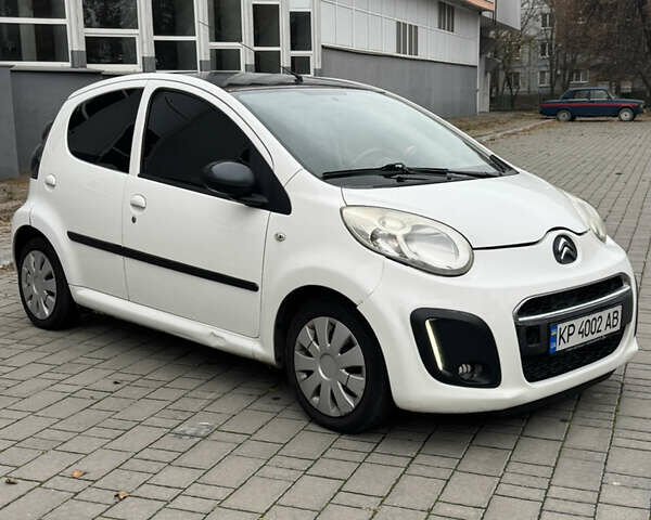 Білий Сітроен С1, об'ємом двигуна 1 л та пробігом 206 тис. км за 4000 $, фото 2 на Automoto.ua