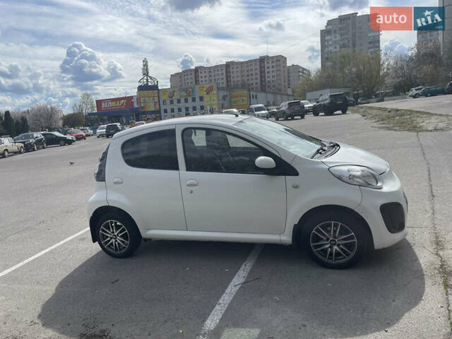 Білий Сітроен С1, об'ємом двигуна 1 л та пробігом 160 тис. км за 5550 $, фото 3 на Automoto.ua