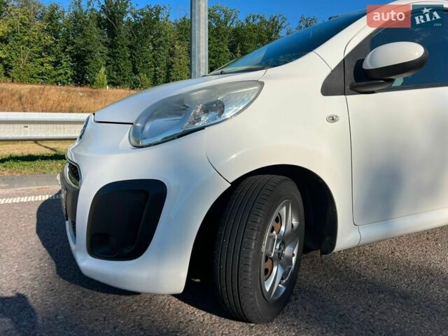 Білий Сітроен С1, об'ємом двигуна 1 л та пробігом 115 тис. км за 5300 $, фото 17 на Automoto.ua