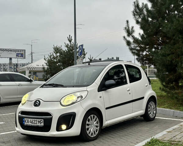 Ситроен С1 2013 в Киеве на Automoto.ua Белый Ситроен С1, объемом двигателя 1 л и пробегом 81 тыс. км за 5900 $, фото 3 на Automoto.ua