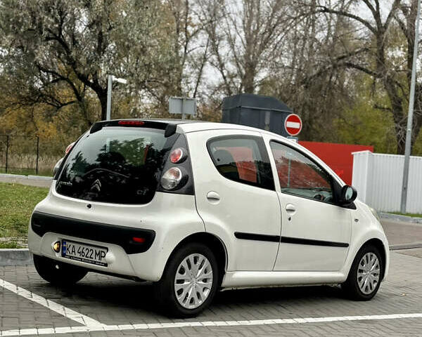 Ситроен С1 2013 в Киеве на Automoto.ua Белый Ситроен С1, объемом двигателя 1 л и пробегом 81 тыс. км за 5900 $, фото 6 на Automoto.ua