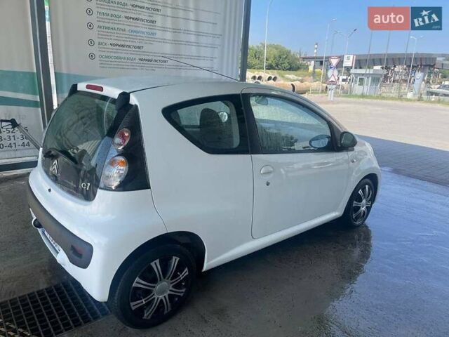 Белый Ситроен С1, объемом двигателя 1 л и пробегом 118 тыс. км за 6000 $, фото 6 на Automoto.ua