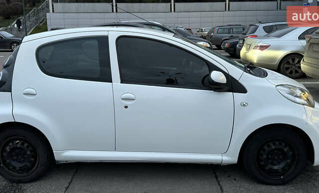 Білий Сітроен С1, об'ємом двигуна 1 л та пробігом 102 тис. км за 5500 $, фото 3 на Automoto.ua