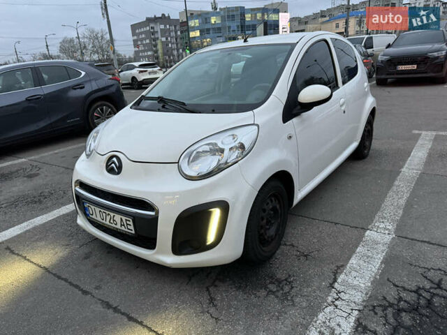 Білий Сітроен С1, об'ємом двигуна 1 л та пробігом 102 тис. км за 5500 $, фото 2 на Automoto.ua