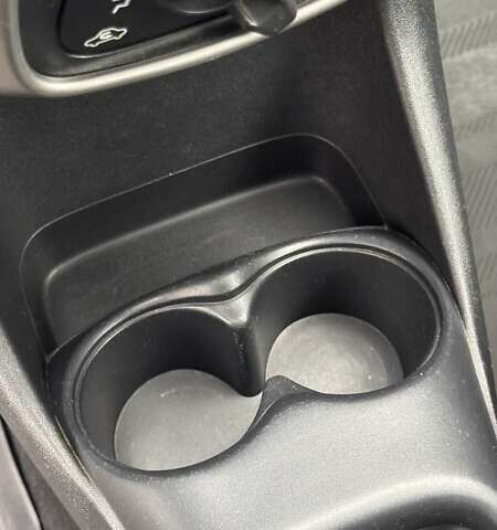 Белый Ситроен С1, объемом двигателя 1 л и пробегом 200 тыс. км за 6800 $, фото 41 на Automoto.ua