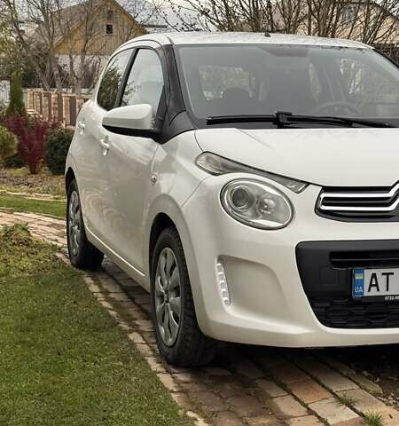 Белый Ситроен С1, объемом двигателя 1 л и пробегом 200 тыс. км за 6800 $, фото 2 на Automoto.ua