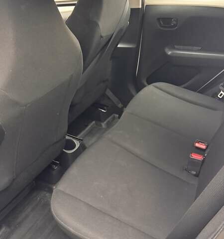 Белый Ситроен С1, объемом двигателя 1 л и пробегом 200 тыс. км за 6800 $, фото 33 на Automoto.ua