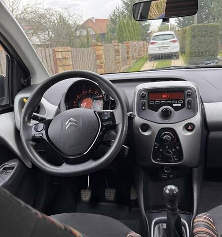 Белый Ситроен С1, объемом двигателя 1 л и пробегом 200 тыс. км за 6800 $, фото 32 на Automoto.ua