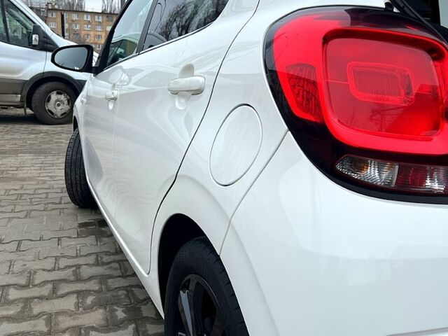 Білий Сітроен С1, об'ємом двигуна 1 л та пробігом 68 тис. км за 10000 $, фото 8 на Automoto.ua