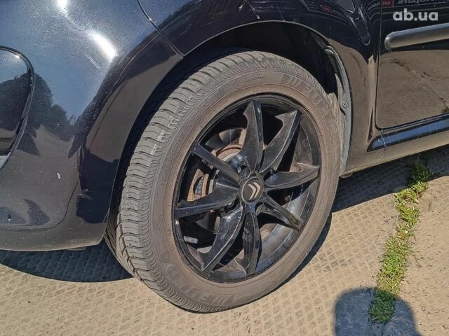 Черный Ситроен С1, объемом двигателя 1 л и пробегом 238 тыс. км за 4490 $, фото 2 на Automoto.ua