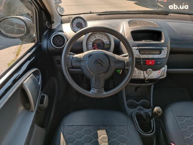 Черный Ситроен С1, объемом двигателя 1 л и пробегом 238 тыс. км за 4490 $, фото 12 на Automoto.ua