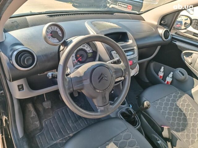 Черный Ситроен С1, объемом двигателя 1 л и пробегом 238 тыс. км за 4490 $, фото 17 на Automoto.ua