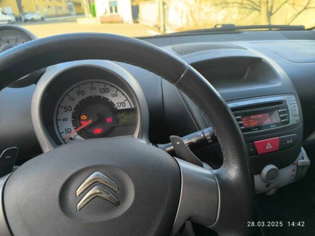Ситроен С1 2012 в Киеве на Automoto.ua Черный Ситроен С1, объемом двигателя 1 л и пробегом 172 тыс. км за 5700 $, фото 12 на Automoto.ua
