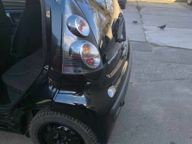 Ситроен С1 2012 в Киеве на Automoto.ua Черный Ситроен С1, объемом двигателя 1 л и пробегом 172 тыс. км за 5700 $, фото 4 на Automoto.ua