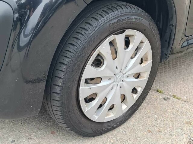 Чорний Сітроен С1, об'ємом двигуна 1 л та пробігом 158 тис. км за 5990 $, фото 3 на Automoto.ua