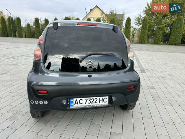 Черный Ситроен С1, объемом двигателя 1 л и пробегом 250 тыс. км за 3900 $, фото 6 на Automoto.ua