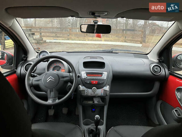 Червоний Сітроен С1, об'ємом двигуна 1 л та пробігом 192 тис. км за 3900 $, фото 17 на Automoto.ua