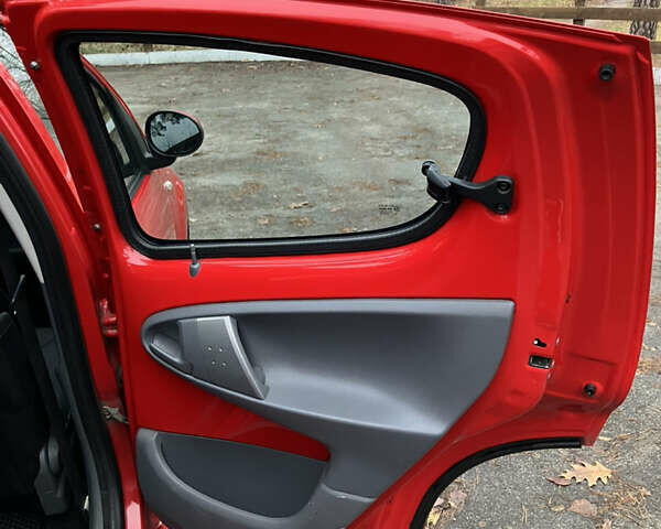 Червоний Сітроен С1, об'ємом двигуна 1 л та пробігом 192 тис. км за 3900 $, фото 7 на Automoto.ua