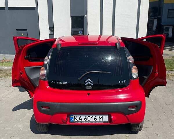 Червоний Сітроен С1, об'ємом двигуна 1 л та пробігом 120 тис. км за 5650 $, фото 25 на Automoto.ua