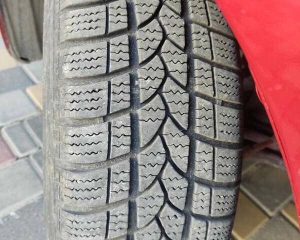 Красный Ситроен С1, объемом двигателя 1 л и пробегом 285 тыс. км за 4200 $, фото 12 на Automoto.ua