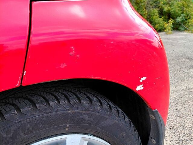 Красный Ситроен С1, объемом двигателя 1 л и пробегом 156 тыс. км за 2950 $, фото 5 на Automoto.ua