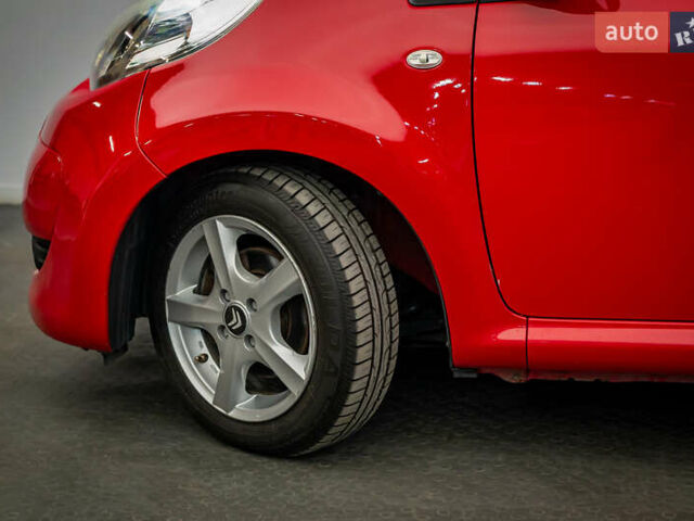 Червоний Сітроен С1, об'ємом двигуна 1 л та пробігом 113 тис. км за 6668 $, фото 7 на Automoto.ua