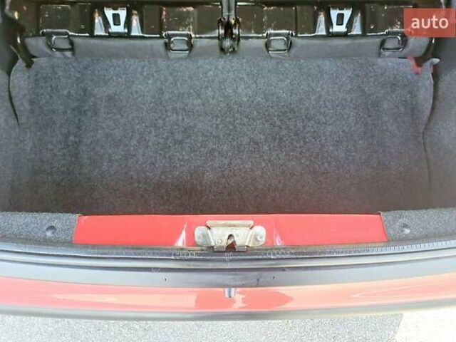 Красный Ситроен С1, объемом двигателя 1 л и пробегом 111 тыс. км за 6350 $, фото 22 на Automoto.ua